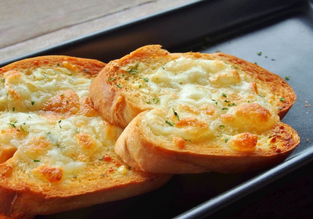 cheesey garlic bread