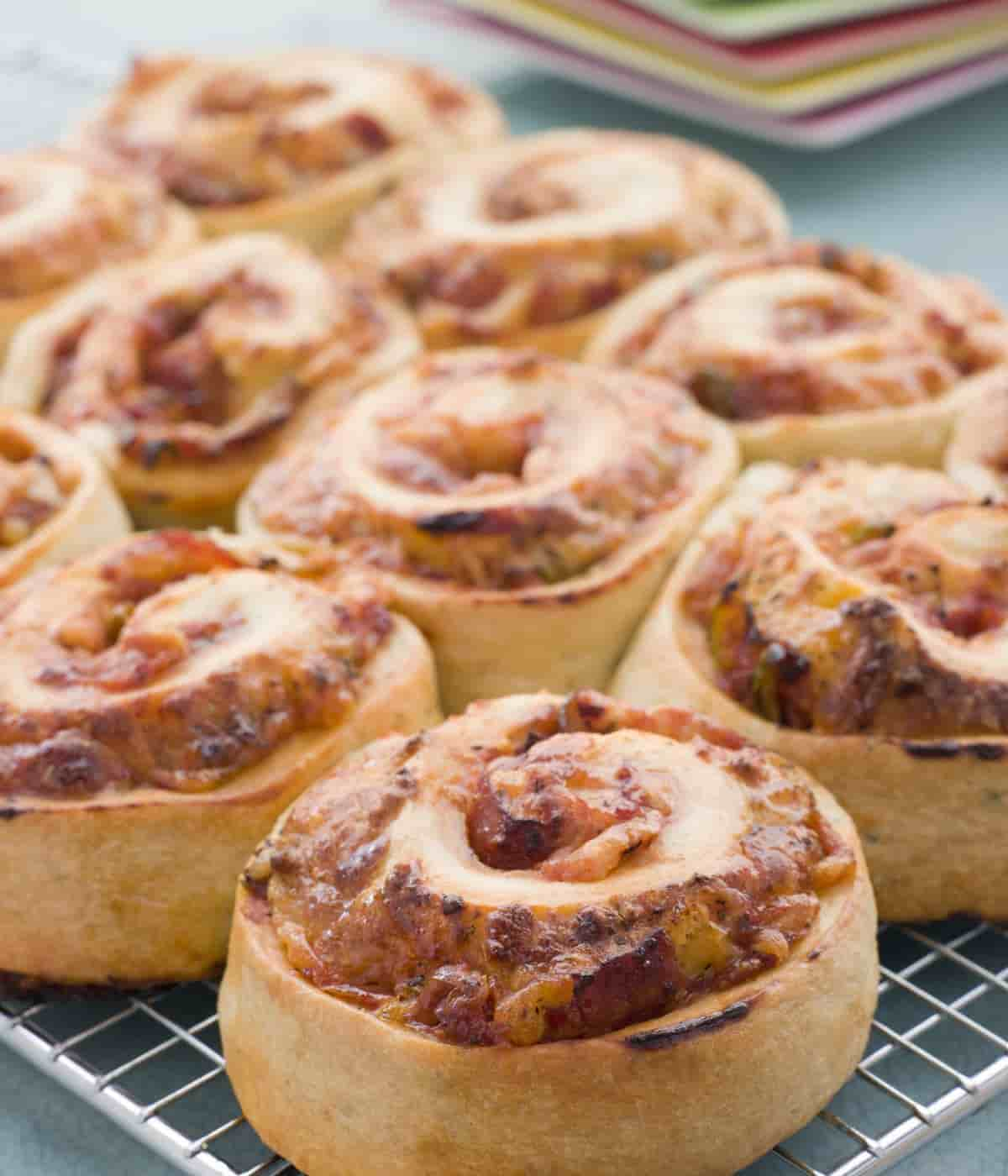 Mini Pizza Scrolls