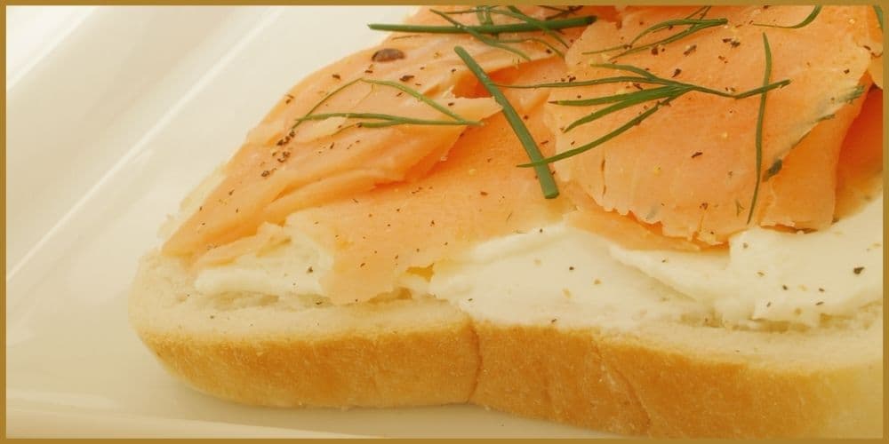 Smoked Salmon & Cream Cheese sandwich idea